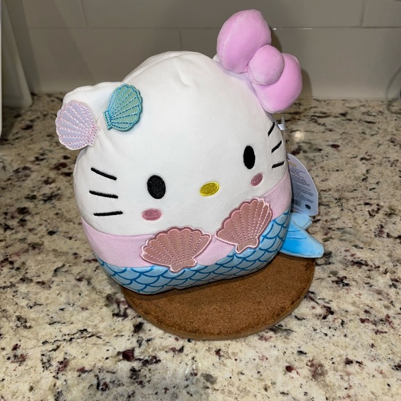 New Hello Kitty Mermaid Squishmallows - Picture 5 of 9